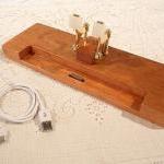 iPad - iPhone - iPod - Dock..