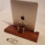 iPad - iPhone - iPod - Dock..