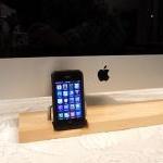 iPhone - iPod Dock -Charger..