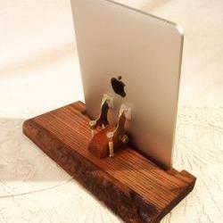 iPad - iPhone - iPod - Dock - Sync and Charging Station- Solid Natural Oak -One of a Kind.. iPad Dock iPhone Dock