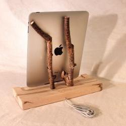 iPad - iPhone - iPod Dock - Charger and Sync Station - Natural - Back to Nature - iDock -